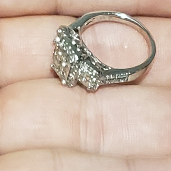 Zei 14kt Gold Diamond Ring 6.5 - Picture 5 of 14